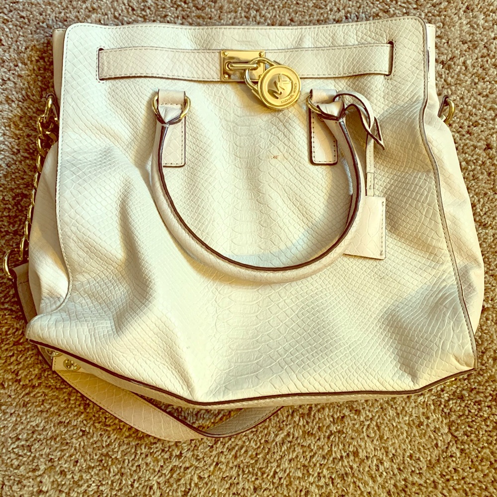 Michael Kors purse
